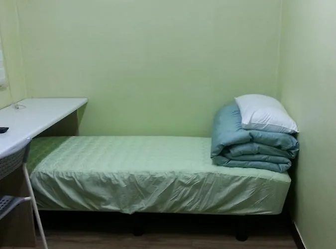 ホステル Sinchon Livingtel ソウル特別市