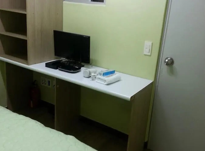 Sinchon Livingtel ソウル特別市