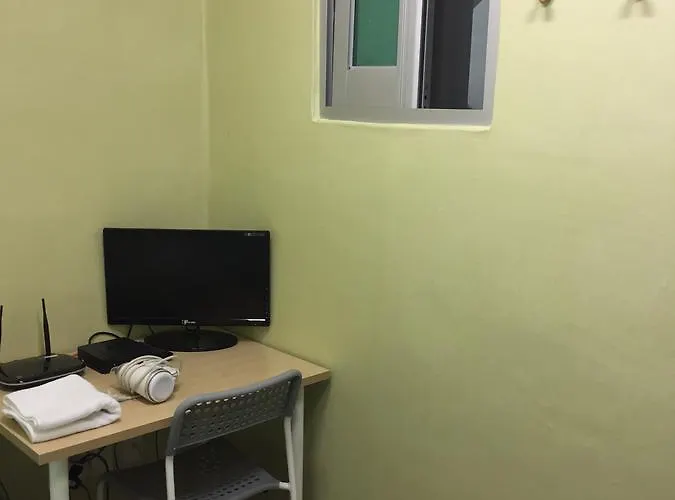 ホステル Sinchon Livingtel *